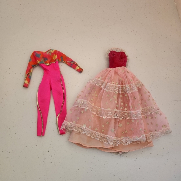 Vintage Barbie Clothes Pink Stars Dream Glow Dress Ski Fun Snowsuit Leotard - Picture 1 of 5
